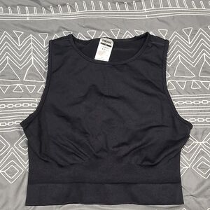 Gymshark Midi Cropped Tank Top With Cutout Back Design Size Medium
